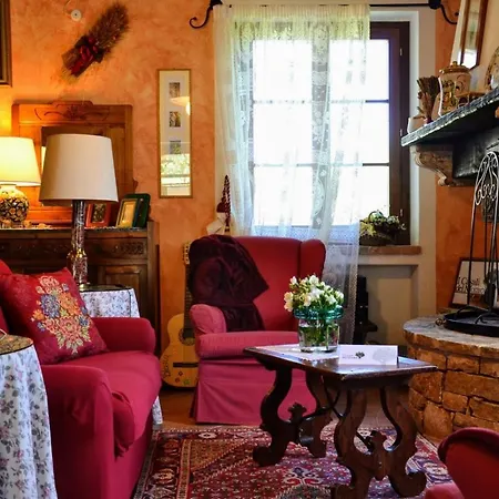 Sleeps 12 Pool Air Con Wifi Collazzone