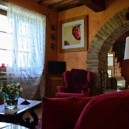Tatil Evi Sleeps 12 Pool Air Con Wifi Collazzone
