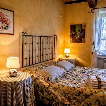 Sleeps 12 Pool Air Con Wifi