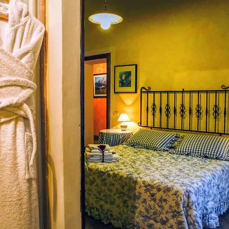 Sleeps 12 Pool Air Con Wifi